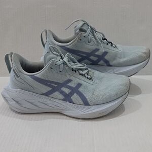 ASICS Novablast Women's Sky Blue Athletic Shoes Size 7.5
